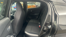 Nissan Juke 1.0 DiG-T 114 N-Connecta 5dr Petrol Hatchback